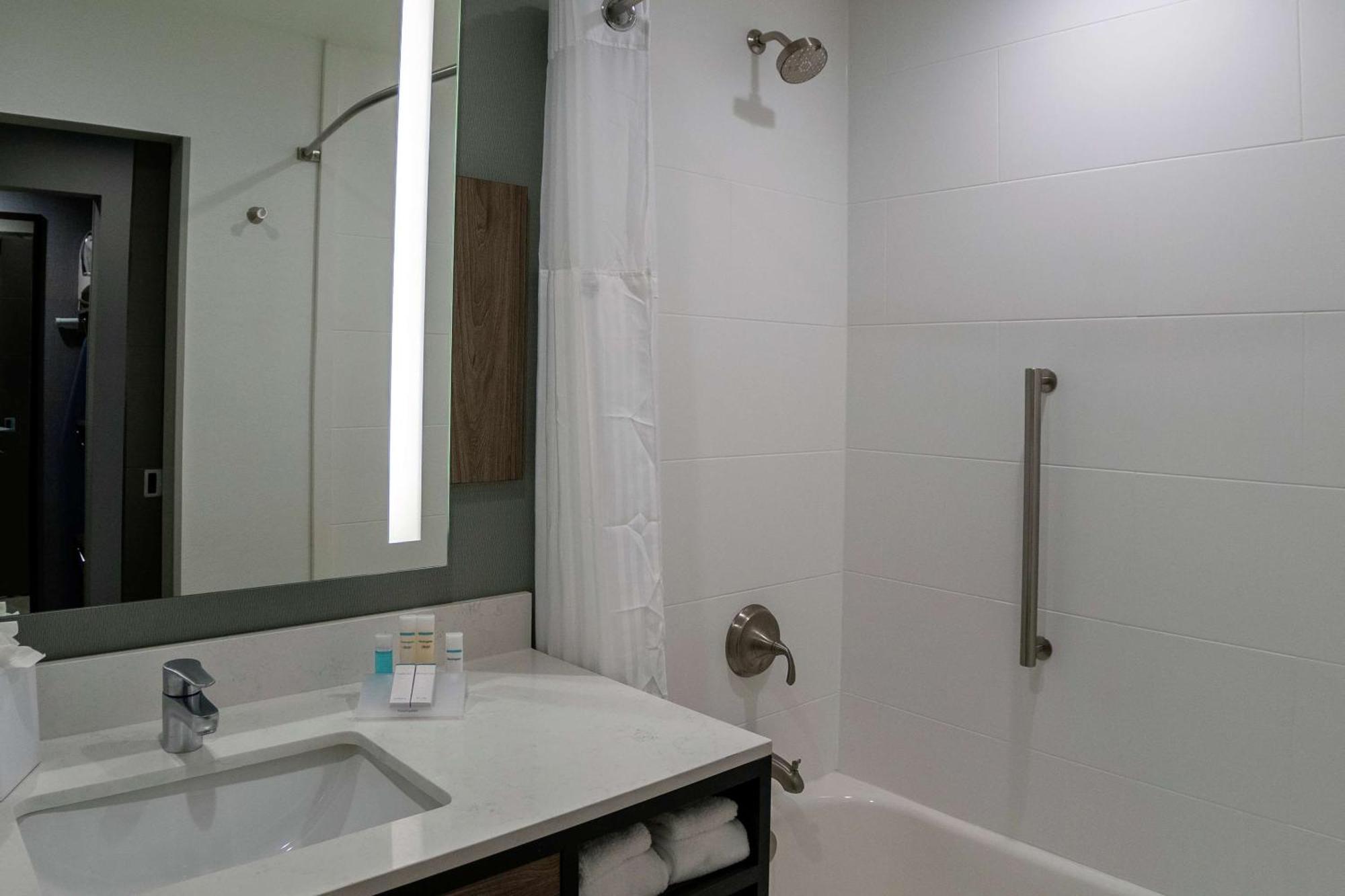 Hilton Garden Inn Spartanburg Εξωτερικό φωτογραφία
