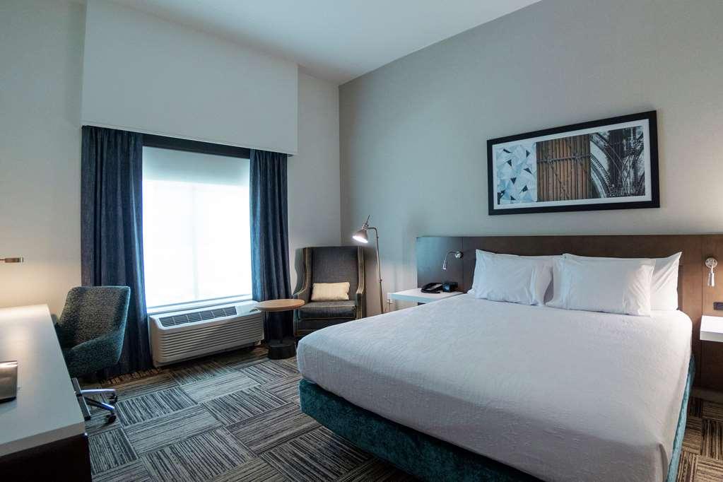 Hilton Garden Inn Spartanburg Δωμάτιο φωτογραφία
