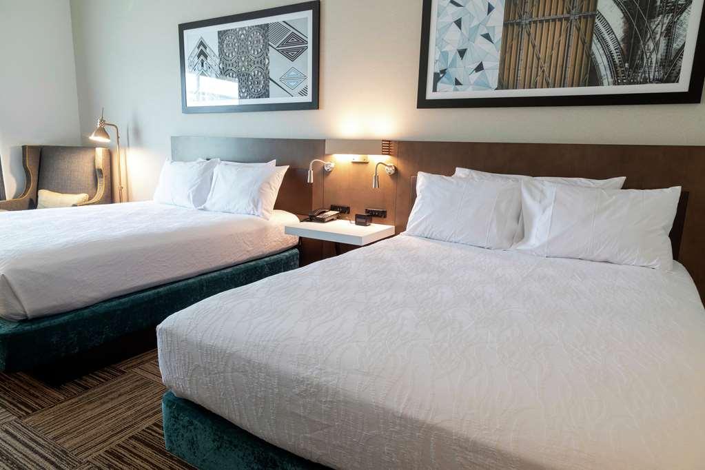 Hilton Garden Inn Spartanburg Δωμάτιο φωτογραφία